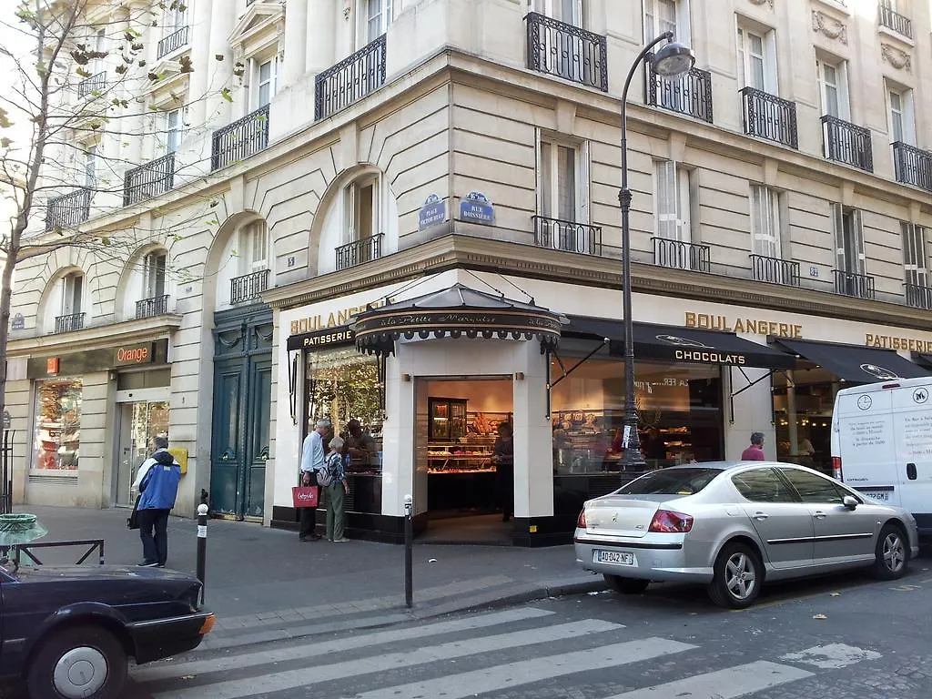 Le Petit Lauriston 公寓